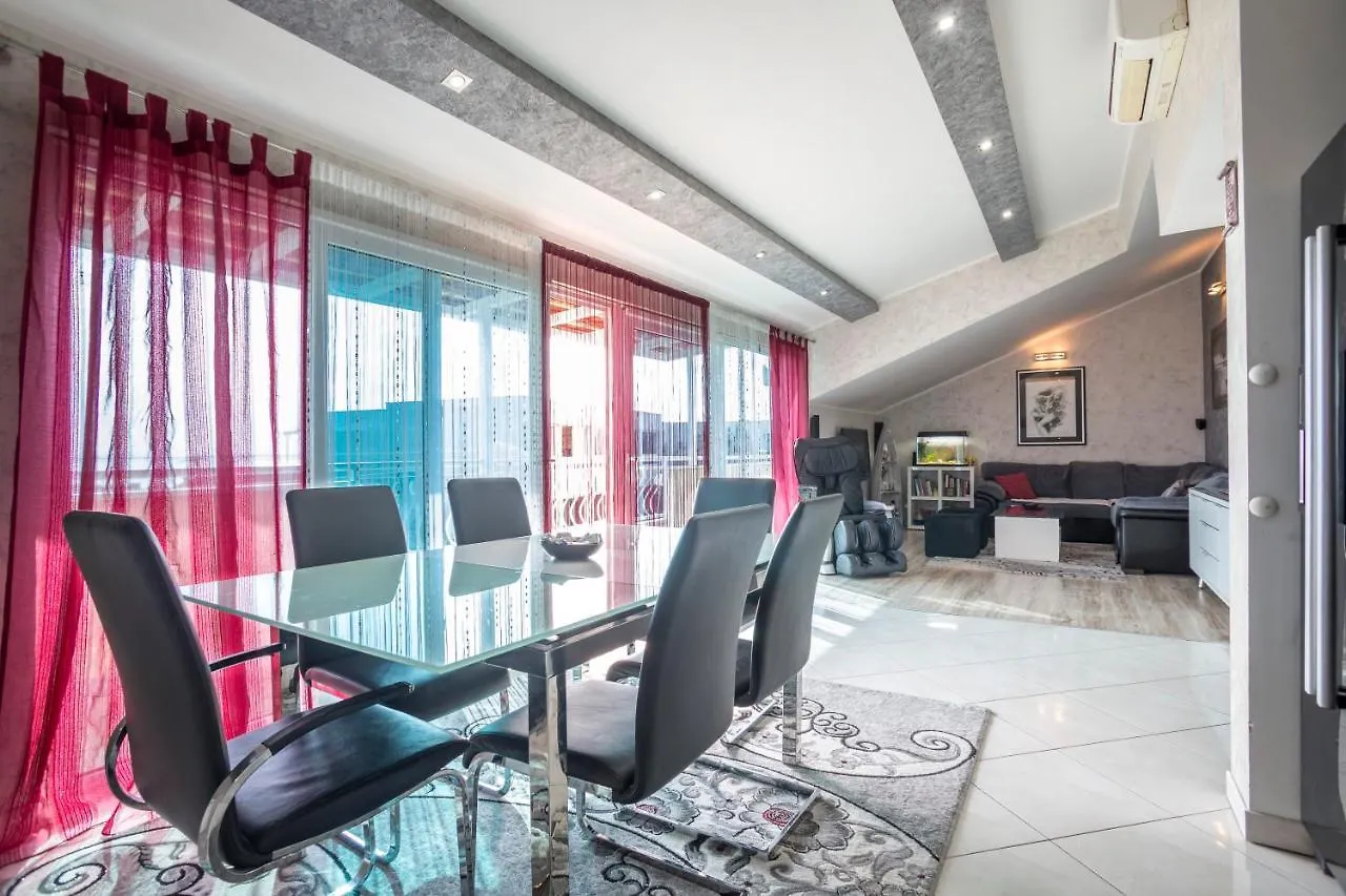 Luxury Spacious Apt Near Znjan Beach W Sea View Split Croatia