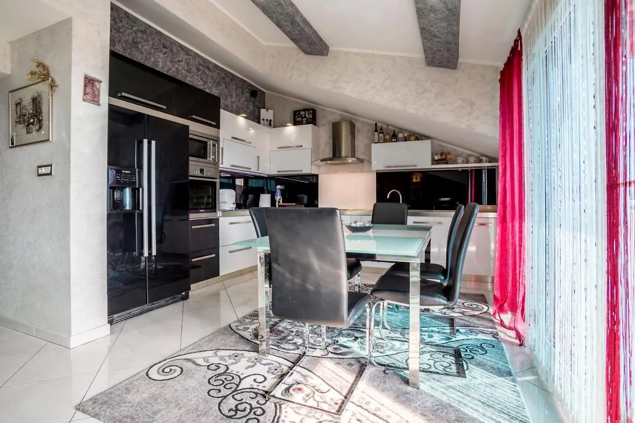 Luxury Spacious Apt Near Znjan Beach W Sea View Split