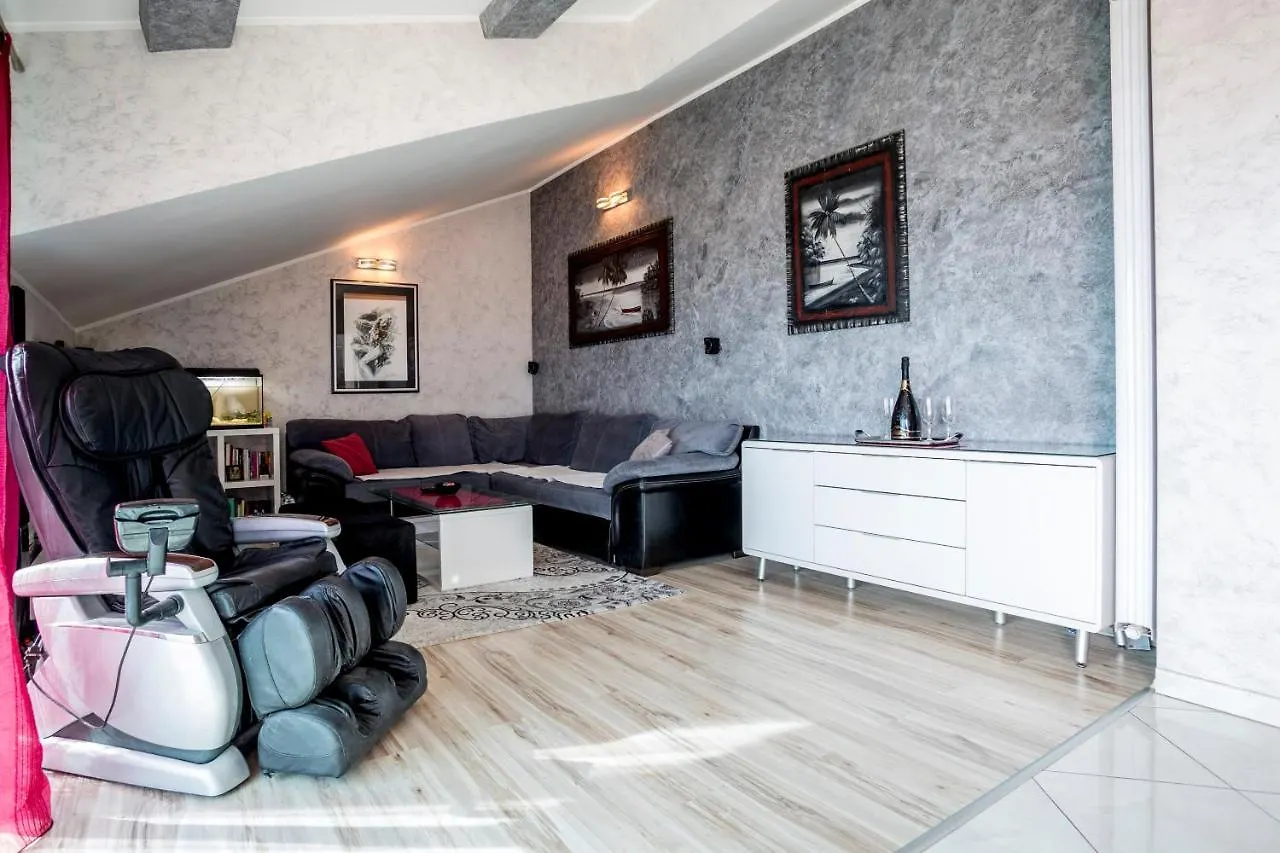 Luxury Spacious Apt Near Znjan Beach W Sea View Split